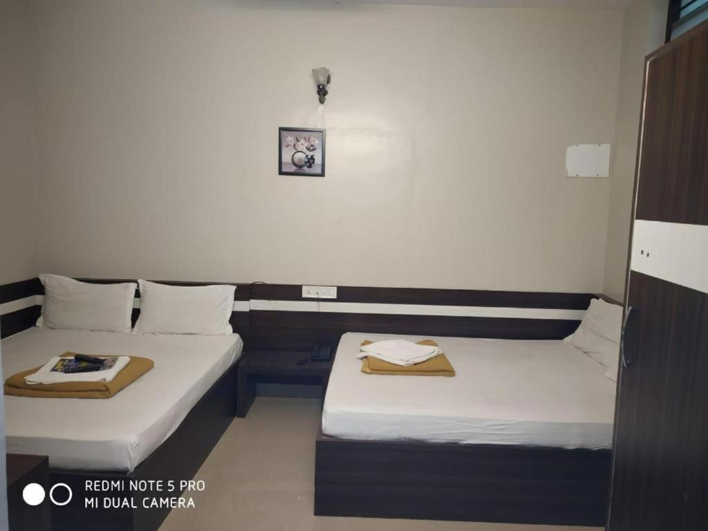 Parkwood Executive Rooms Inn Bangalore Eksteriør bilde